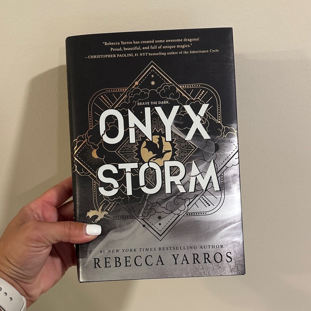 Onyx Storm by Rebecca Yarros